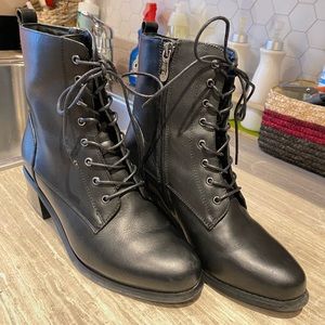 FALL FAVOURITES🍁Artica Leather low heeled boots